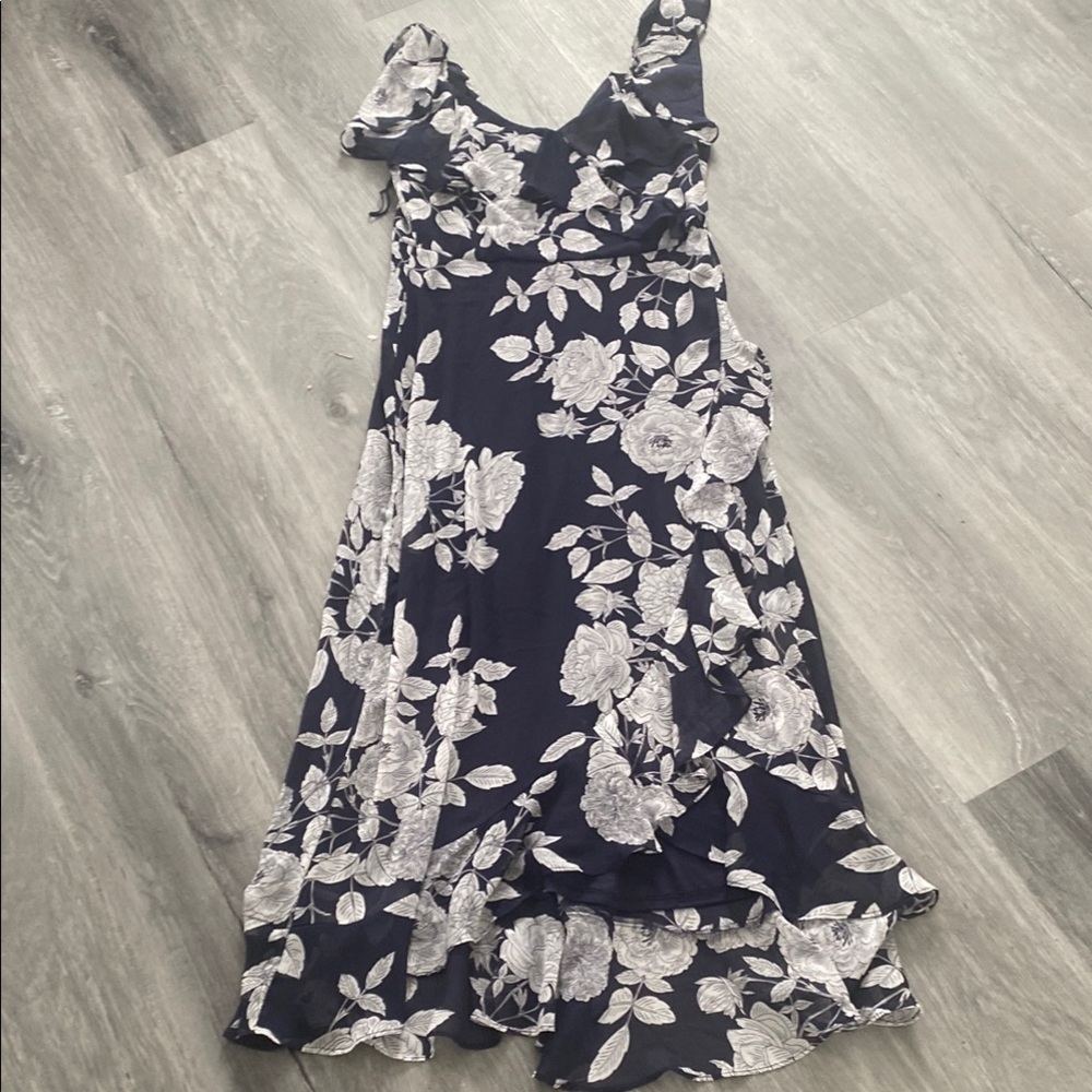 London Times Blue Flutter Sleeve Dress